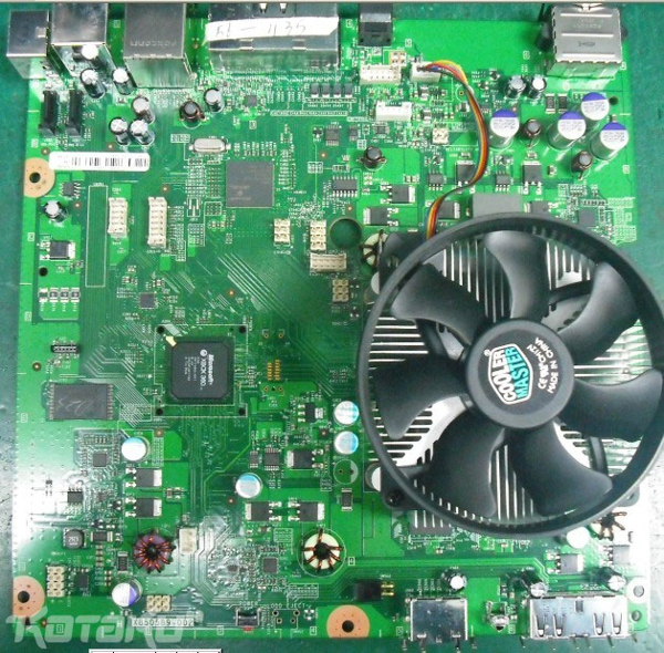 XBox 360 Slim